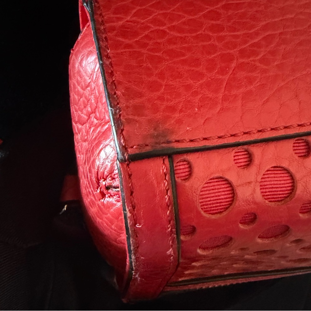 Kate Spade Perri Lane Bubbles Salmon Small Crossbody - Picture 6 of 7